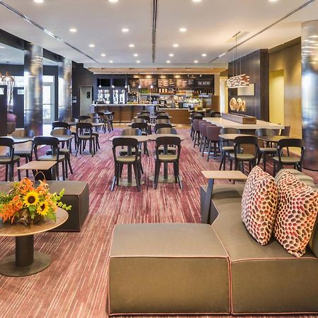 Courtyard By Marriott Columbus Гроув Сити Екстериор снимка