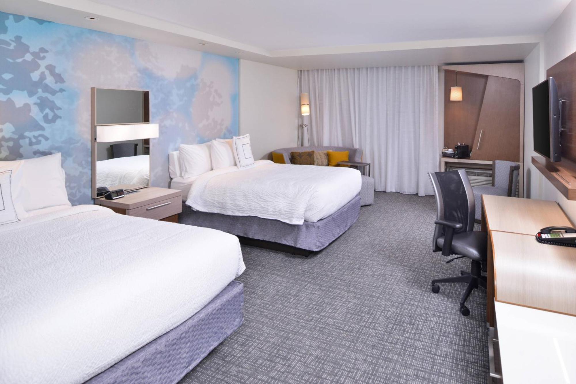 Courtyard By Marriott Columbus Гроув Сити Екстериор снимка